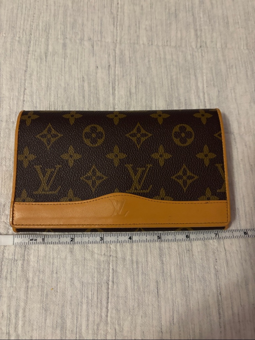 Louis Vuitton Brown and Tan Monogram Long Wallet - Picture 13 of 14